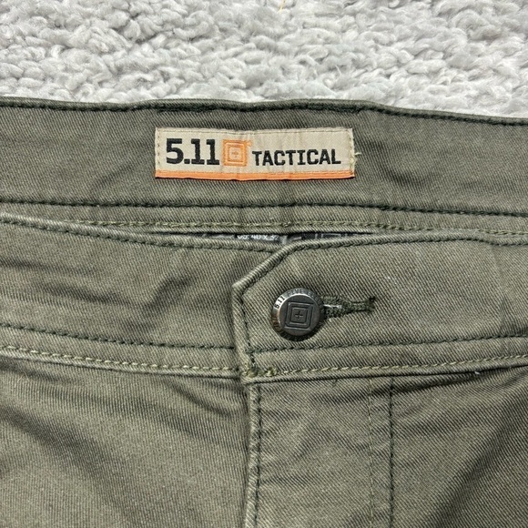 5.11 Tactical Pants Mens 40 x 32 Defender Flex Pant 7 Pockets Work Utility Hike - Picture 2 of 5